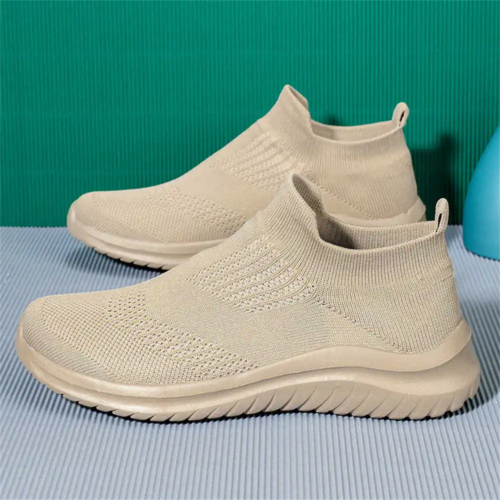 Beige Soft New Novelty Tennis  - Most Expensive Vintage Collection recension och pris