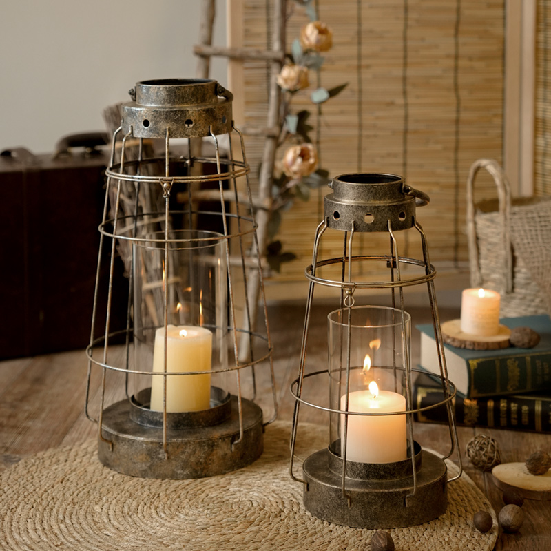 European Iron & Glass Candle H - Collectible Vintage Matches recension och pris